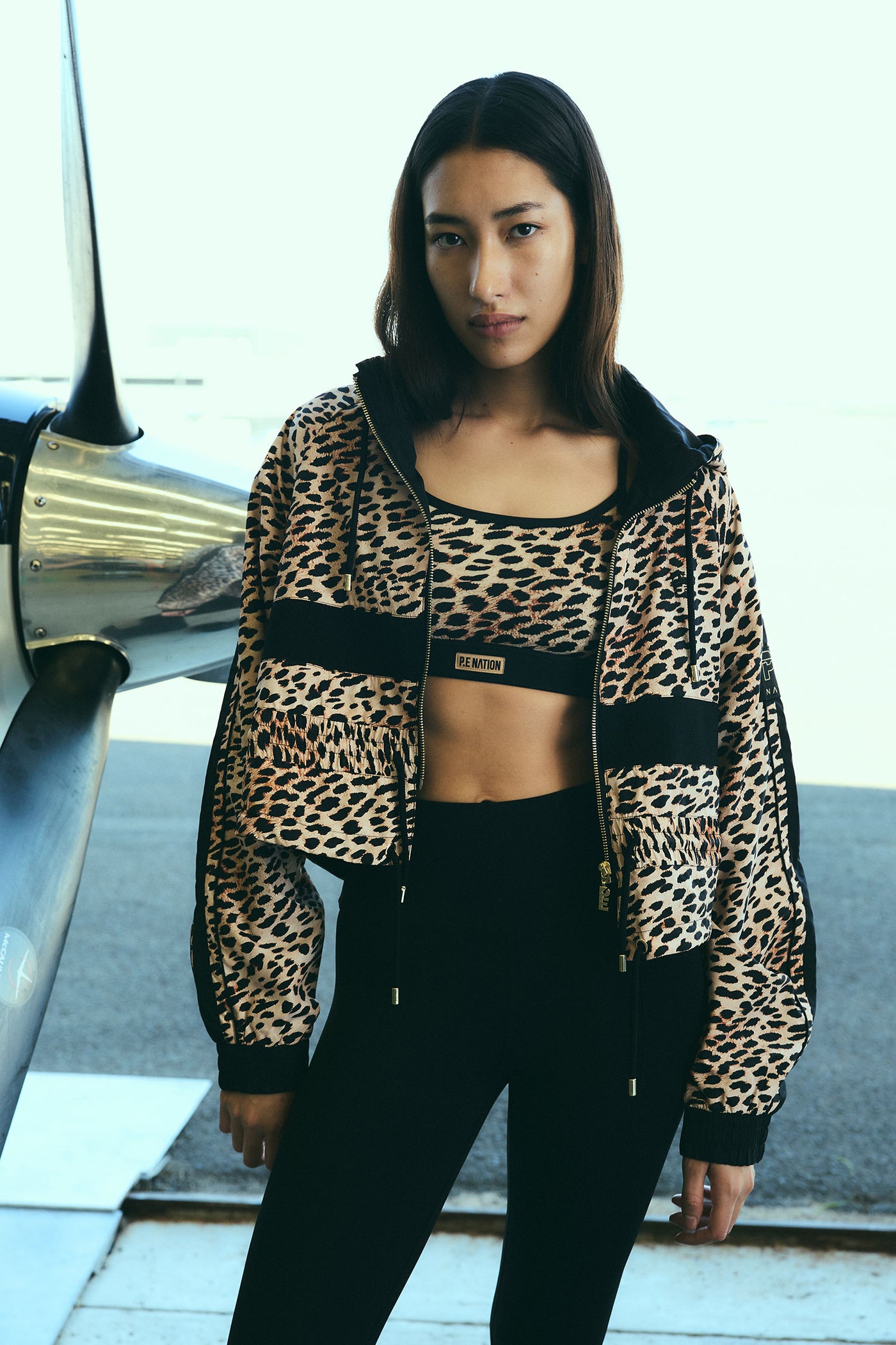 CROPPED MAN DOWN JACKET IN CHEETAH PRINT