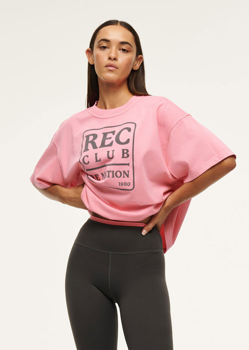 RALLY TEE IN PINK LEMONADE