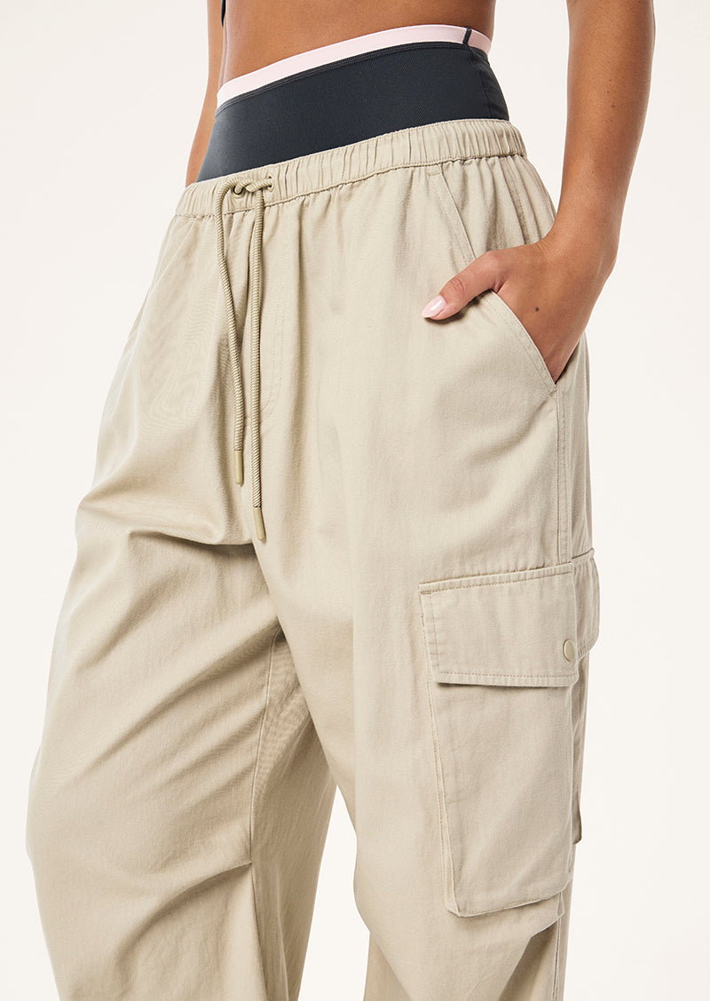 AWARD PANT IN OXFORD TAN