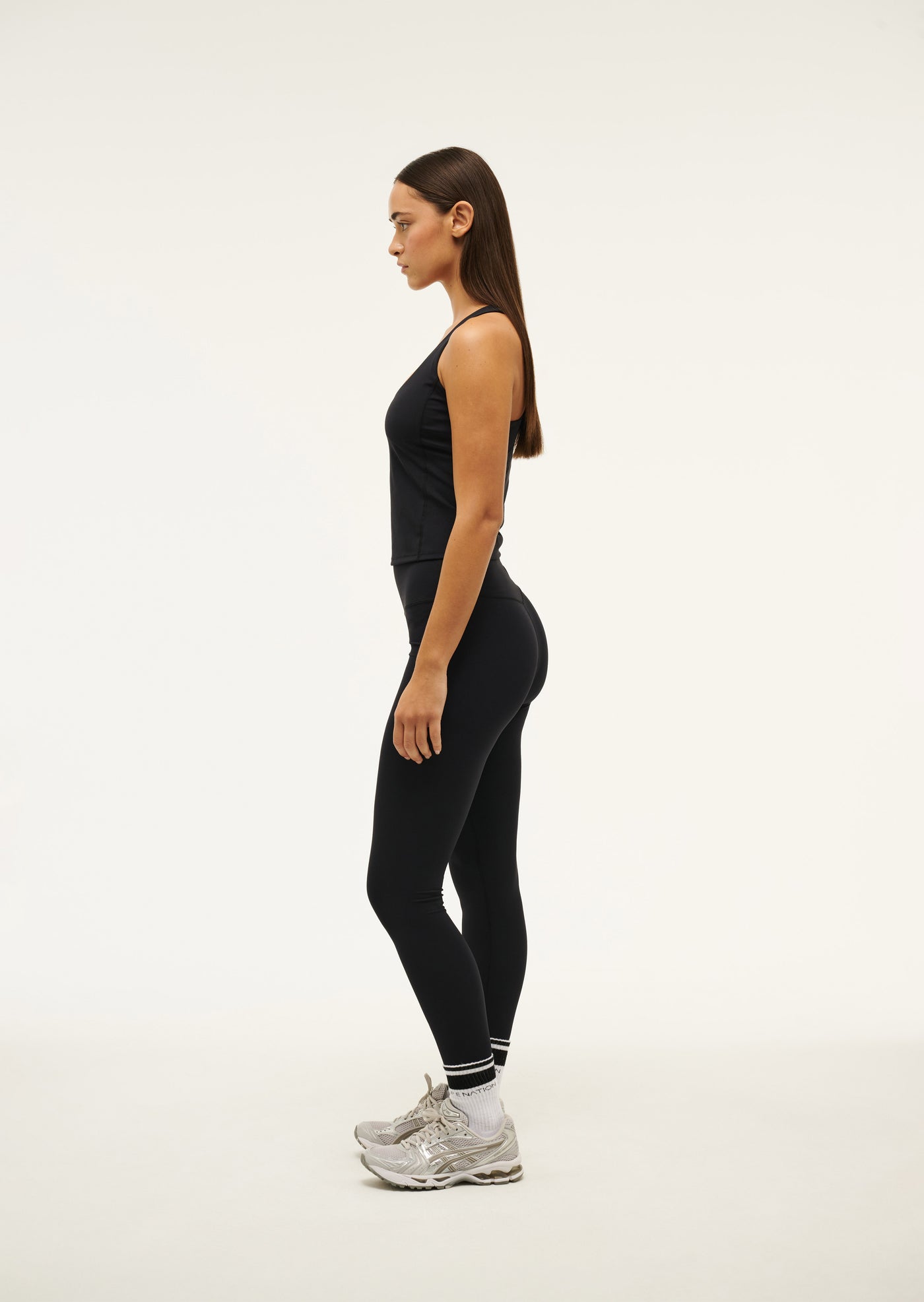 HYPERLUXE FULL LENGTH LEGGING IN BLACK