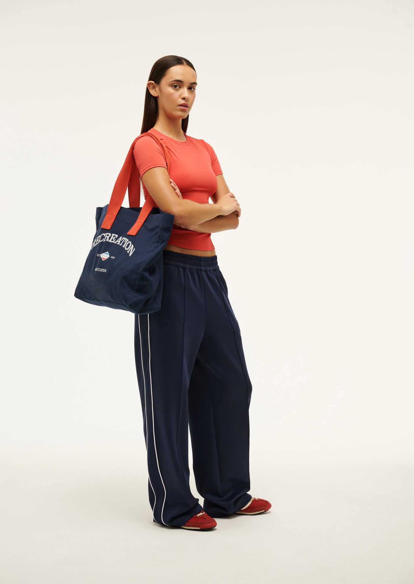 DEFINITION TOTE IN DARK NAVY