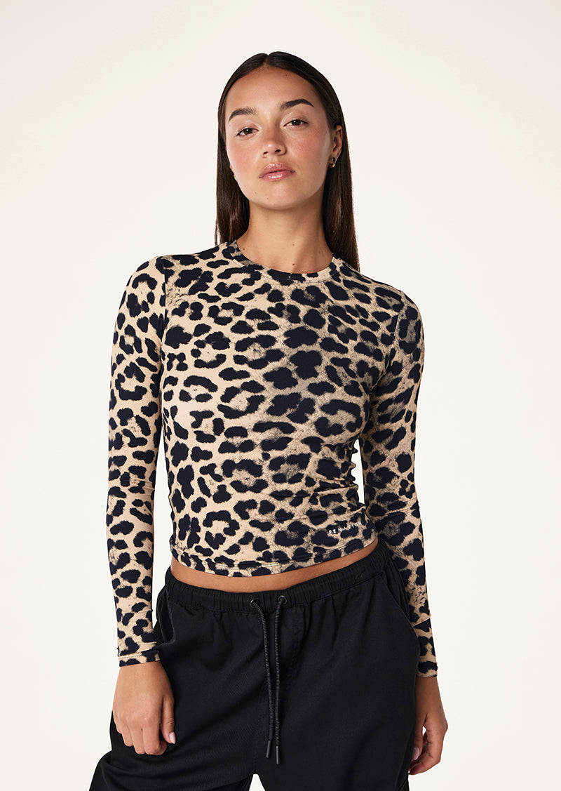 FOUNDATION LONG SLEEVE TOP IN LEOPARD