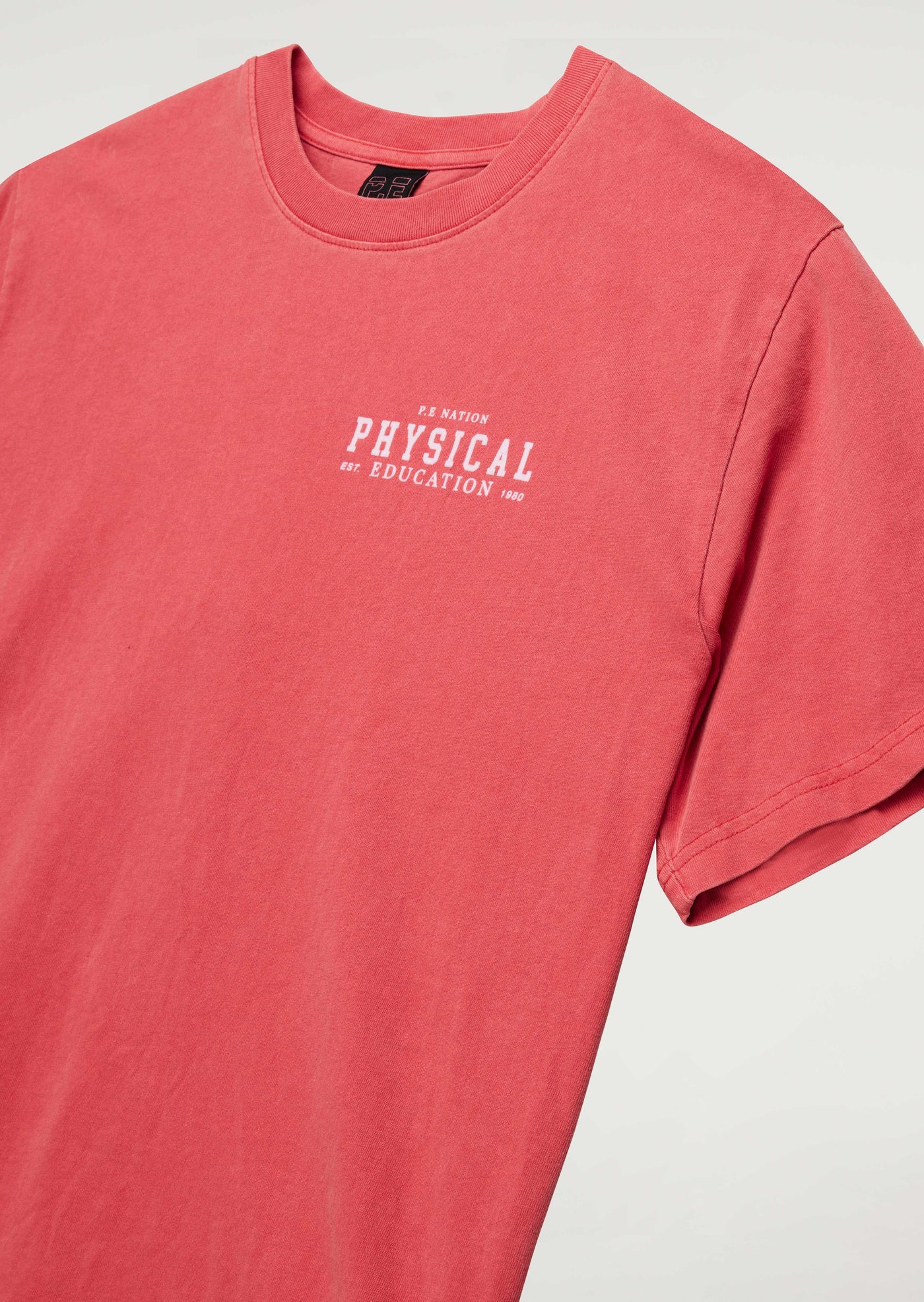 PHYSICAL TEE IN WASHED PAPRIKA