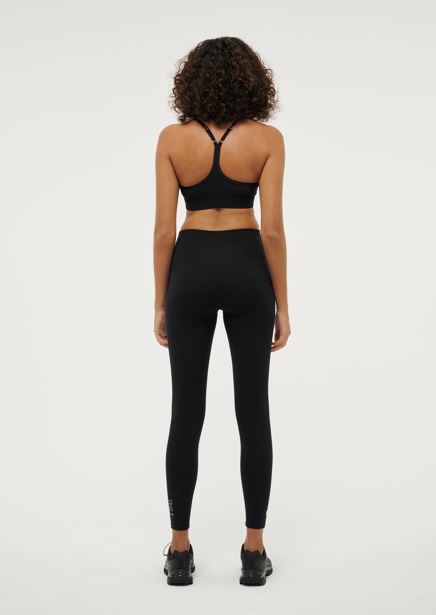 RECHARGE LEGGING IN BLACK