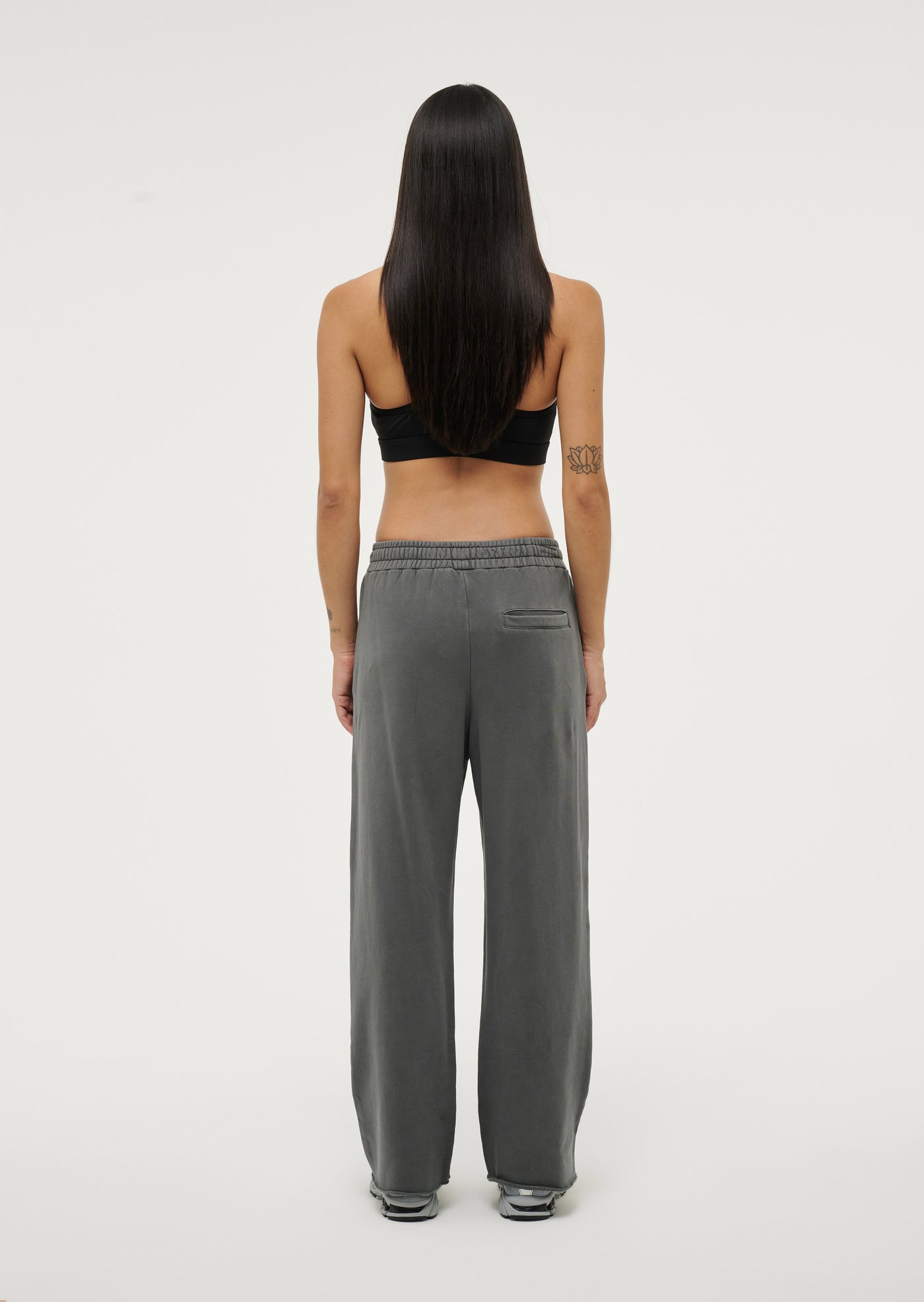 WEST FOURTH TRACKPANT IN DARK SHADOW