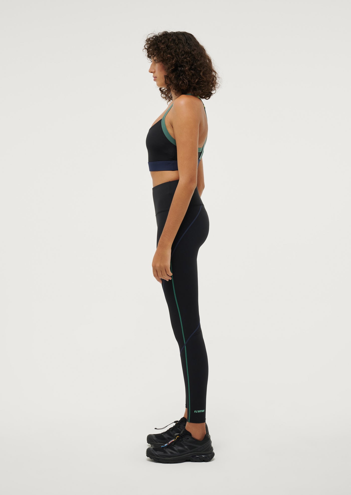 TAKEOVER LEGGING IN BLACK