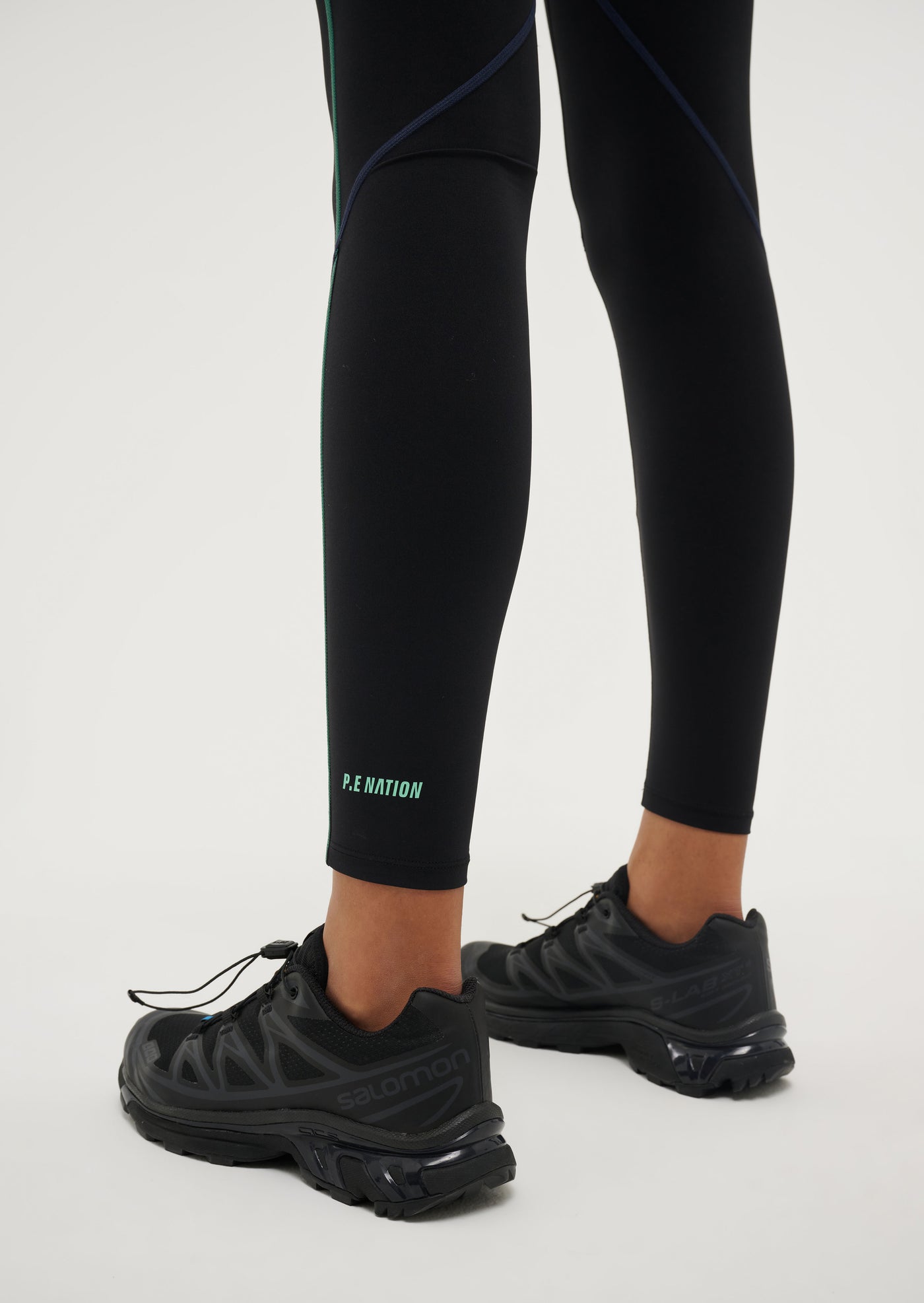 TAKEOVER LEGGING IN BLACK