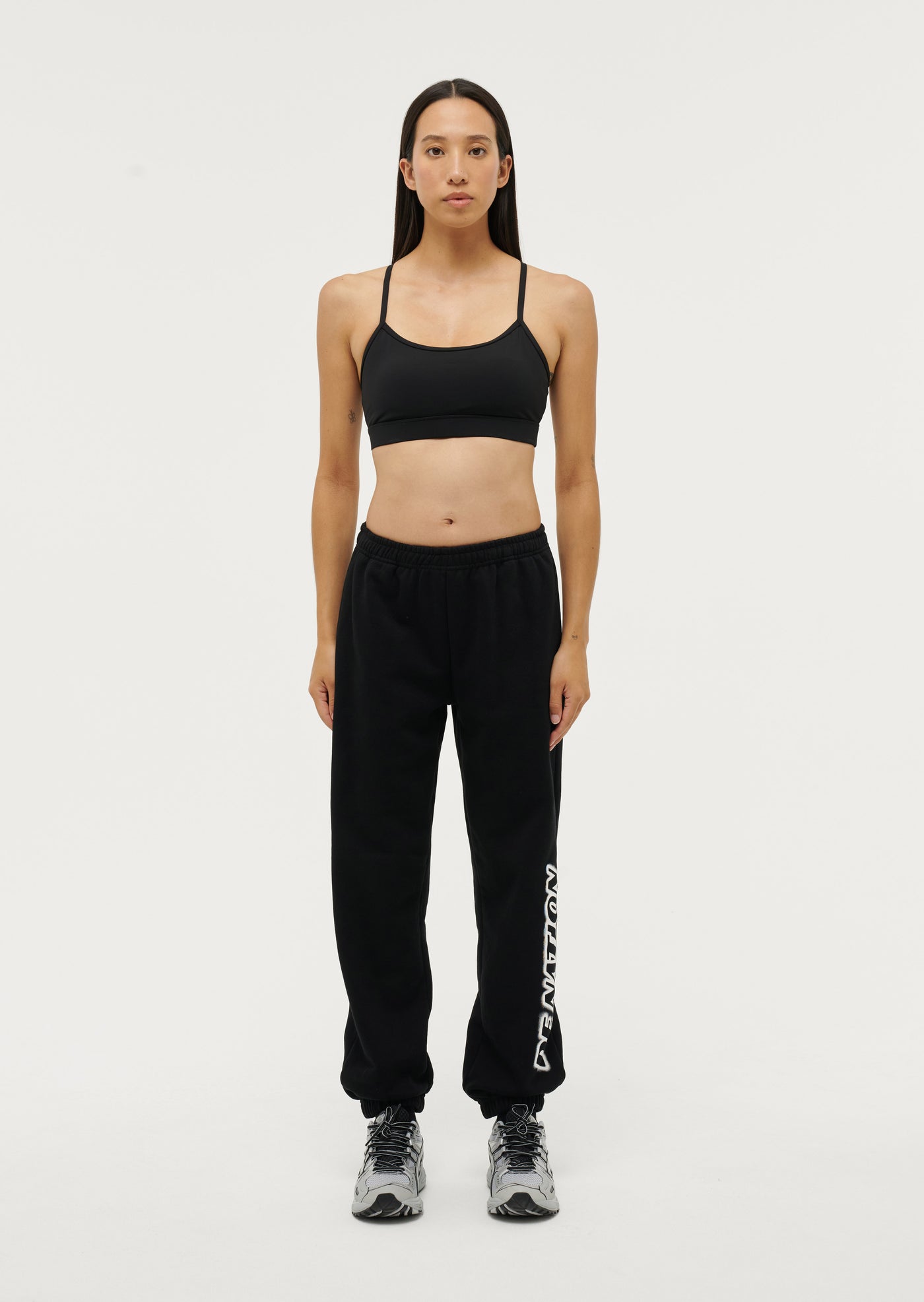 TIEBREAK TRACKPANT IN BLACK