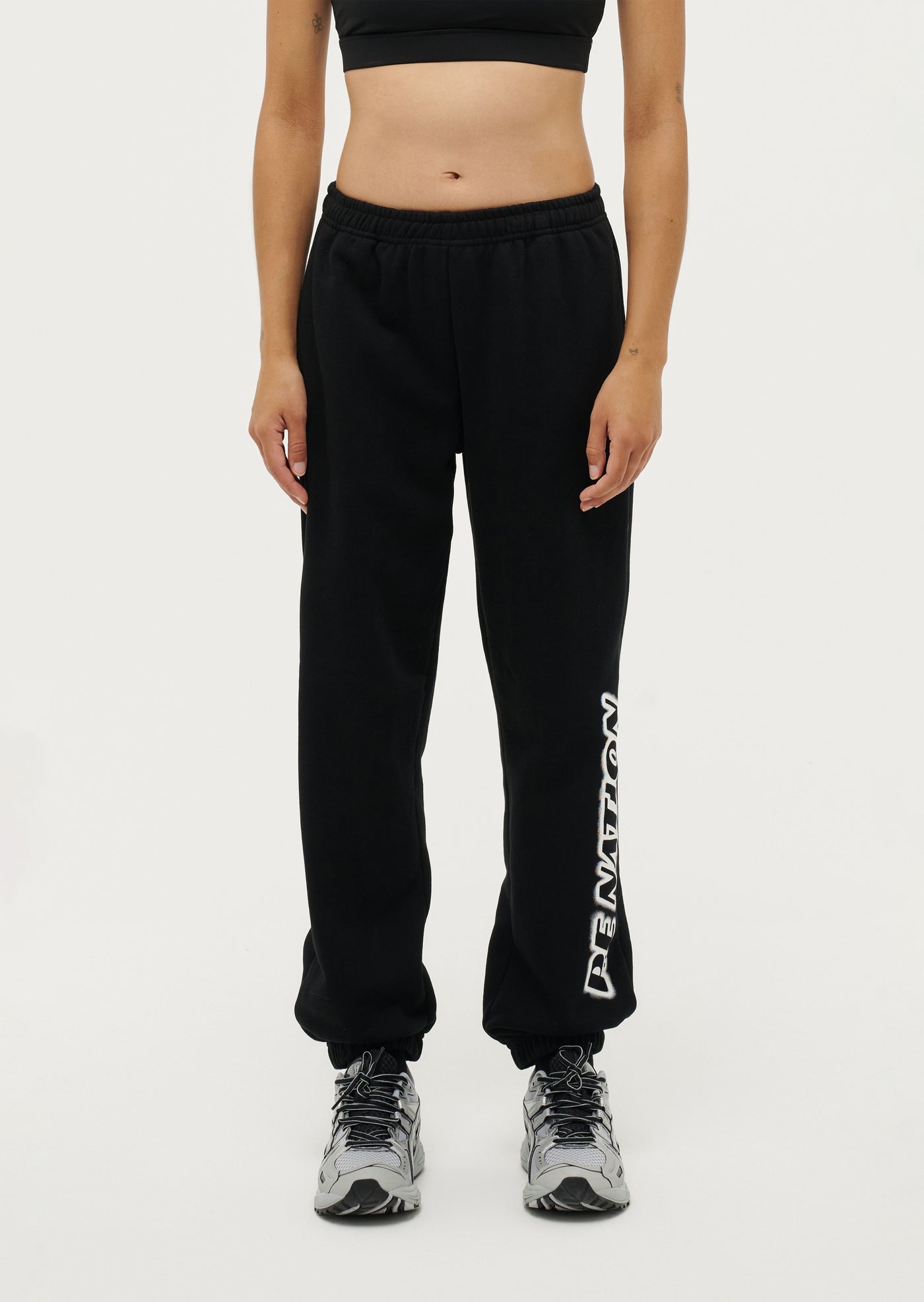 TIEBREAK TRACKPANT IN BLACK