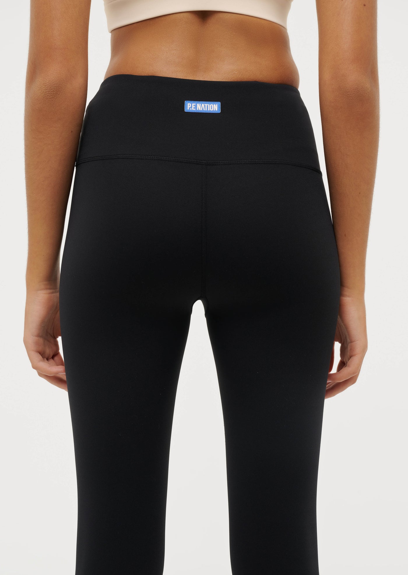 REACTION TIME LEGGING IN BLACK