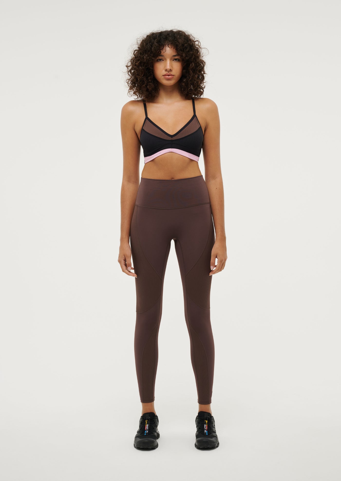 FREE PLAY LEGGING IN CHESTNUT