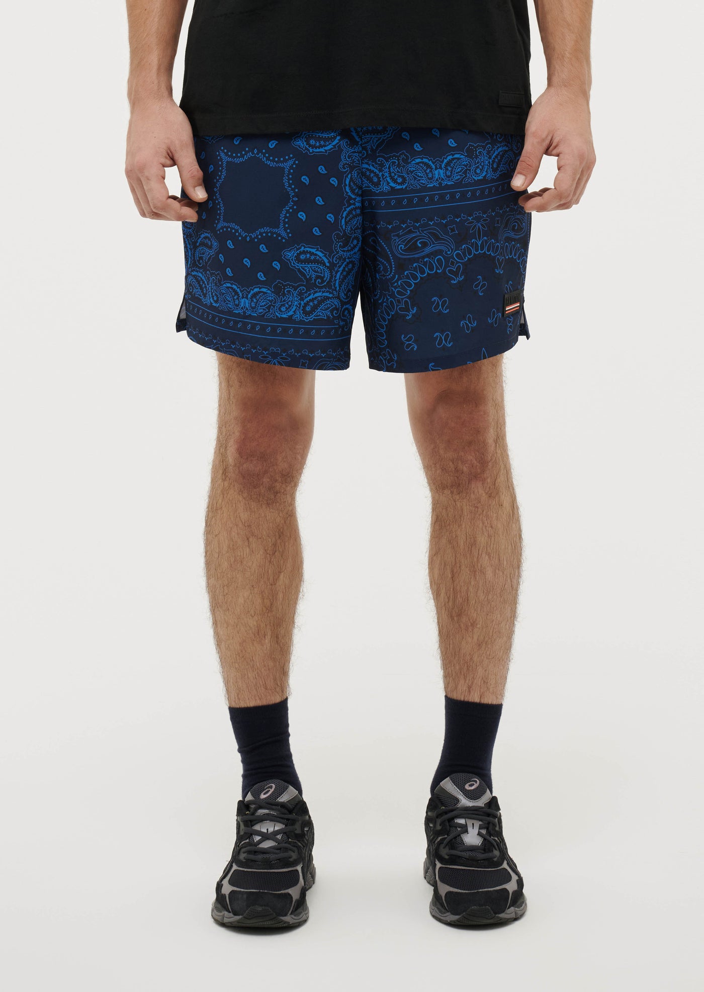 BANDANA SHORT IN BANDANA PRINT