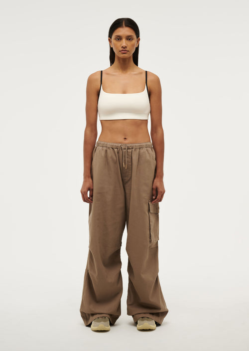 AWARD PANT IN TAUPE