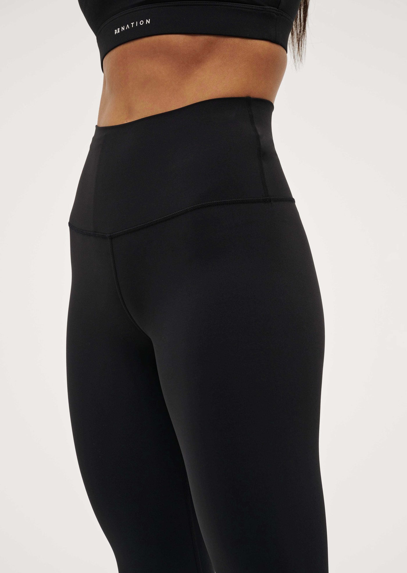 FREQUENCY FULL LENGTH LEGGING IN BLACK