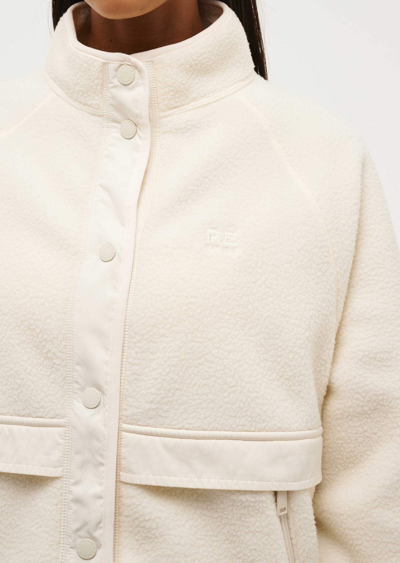 TECHNIQUE JACKET IN WHISPER WHITE