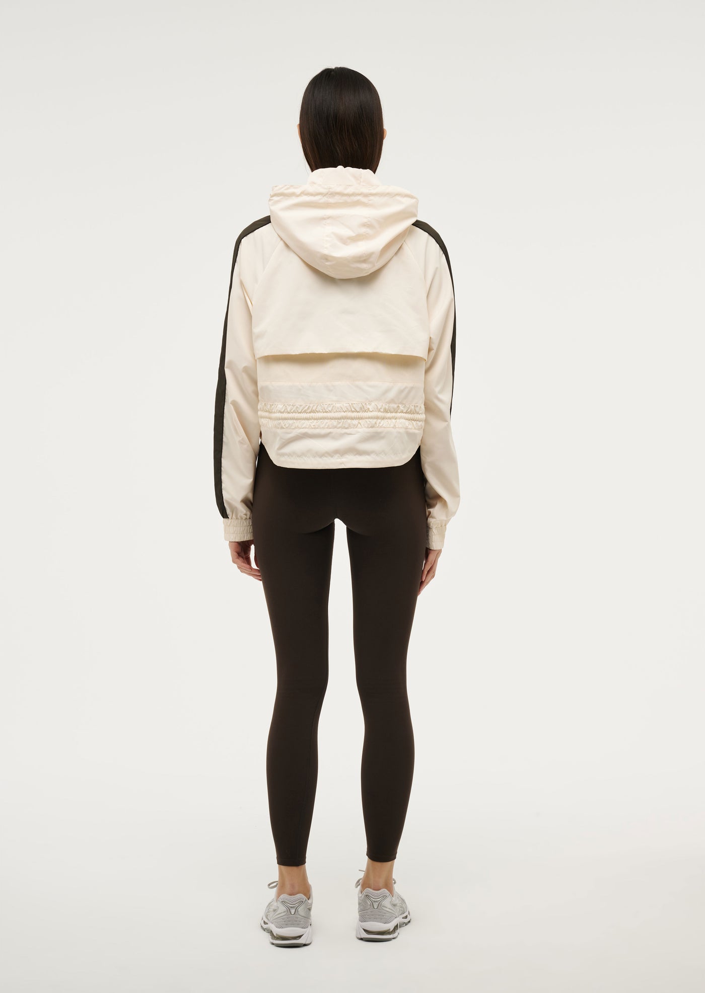 CROPPED MAN DOWN JACKET IN WHISPER WHITE