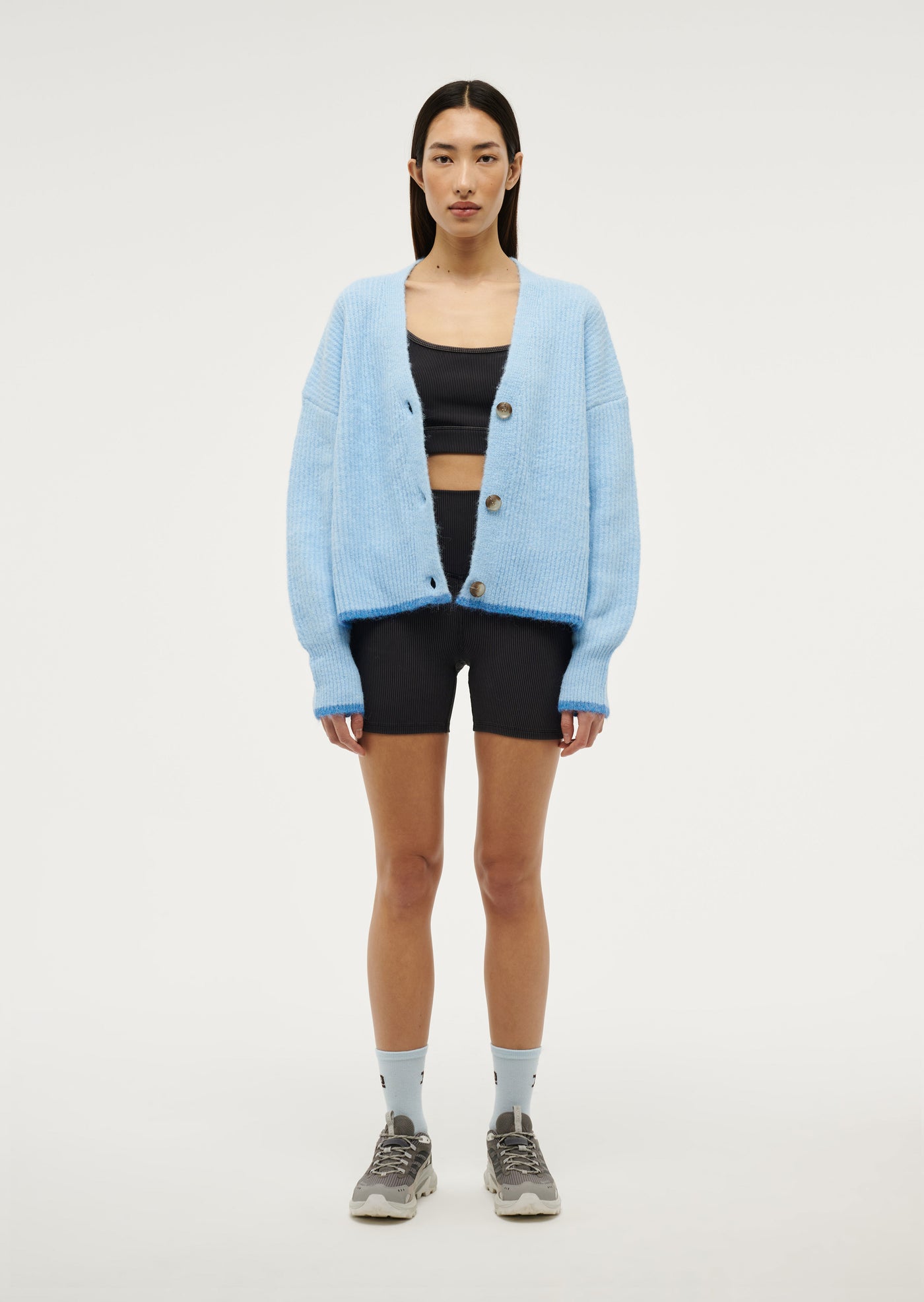 ILLUMINATE KNIT IN SKY BLUE