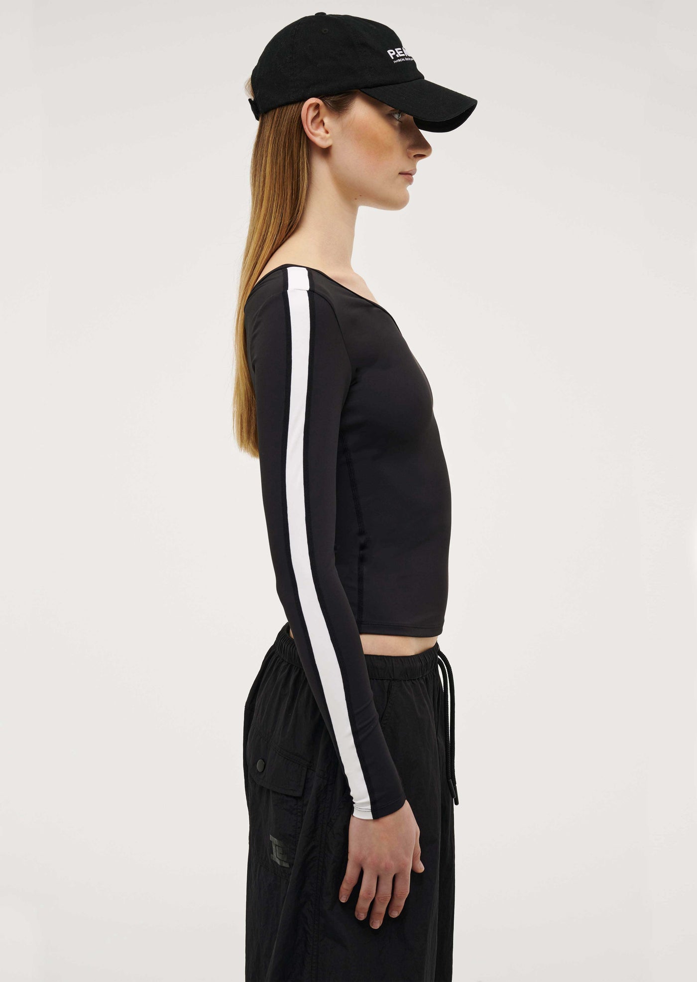 FOUNDATION ASYMMETRIC LONG SLEEVE TOP IN BLACK