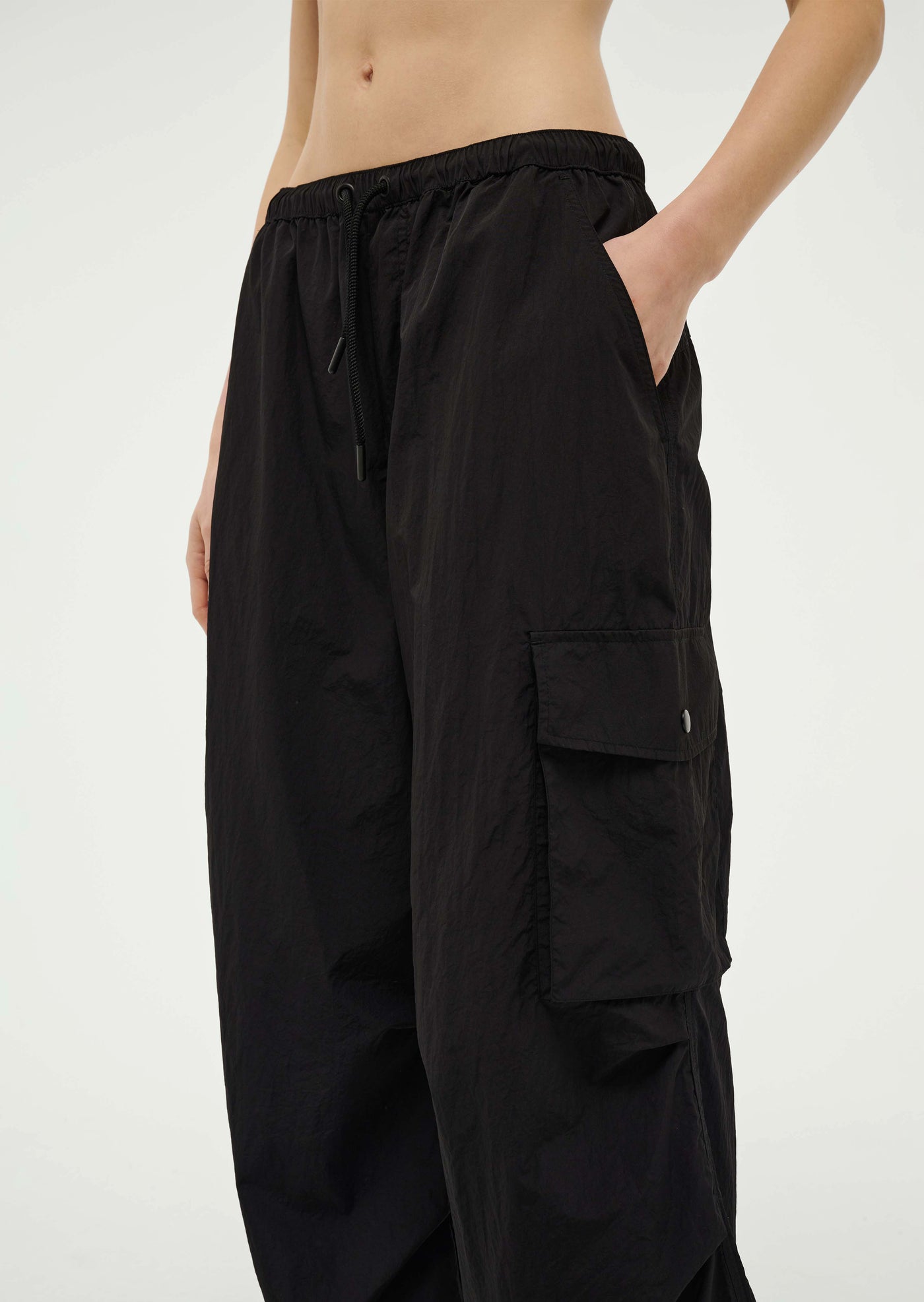 AWARD SPRAY PANT IN BLACK