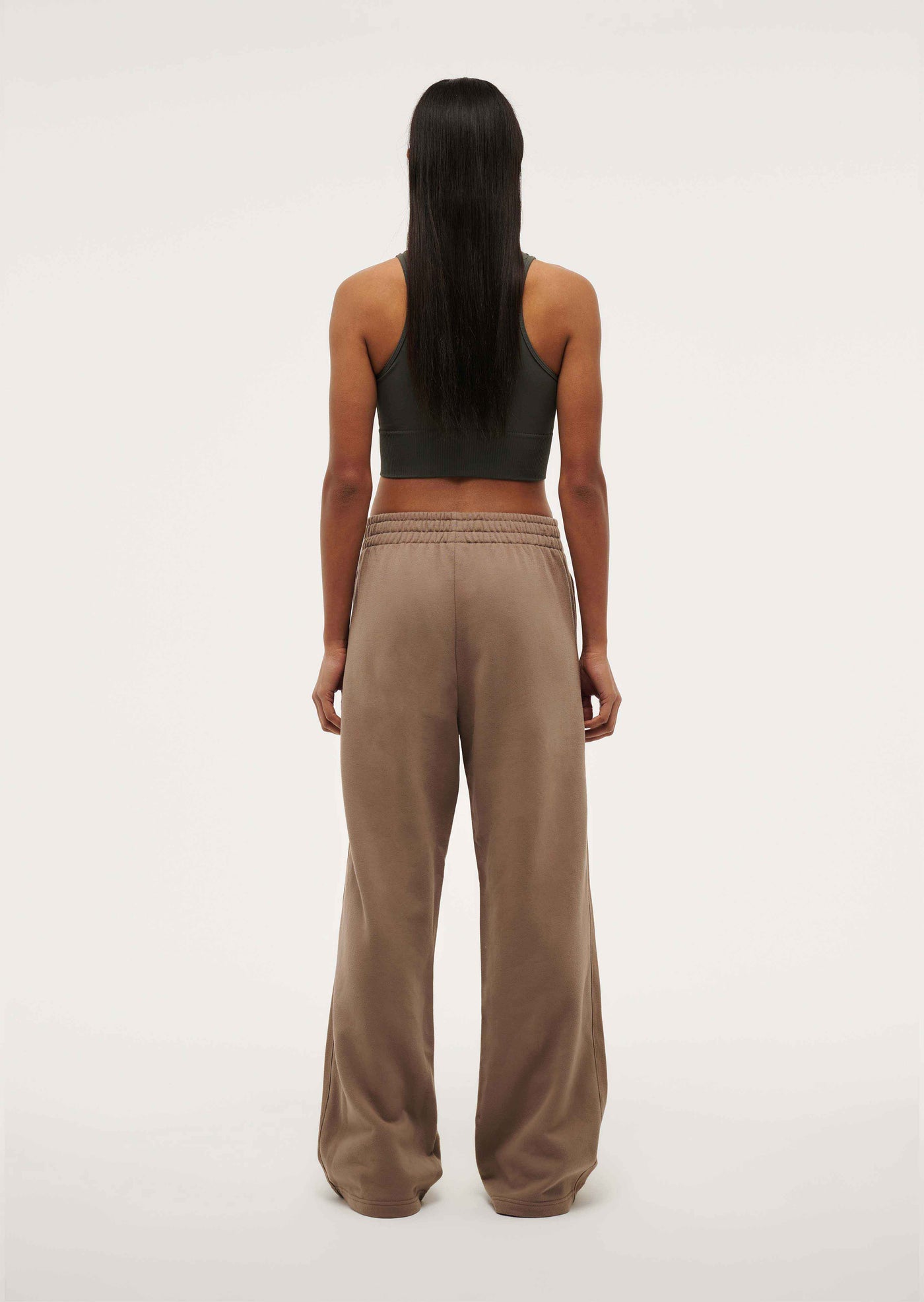 ADVENTURE TRACK PANT IN TAUPE