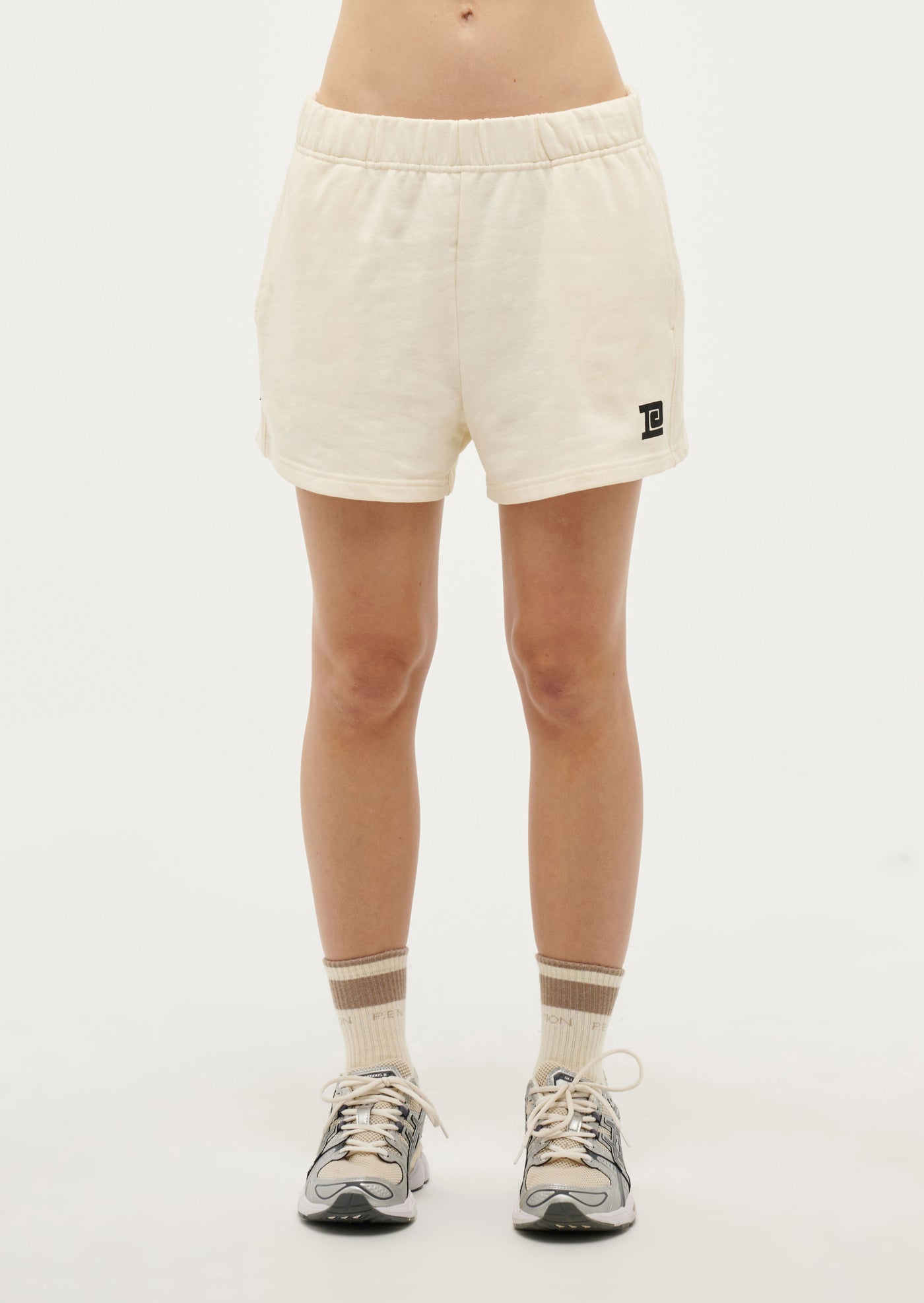 MILLENIUM SHORT IN WHISPER WHITE