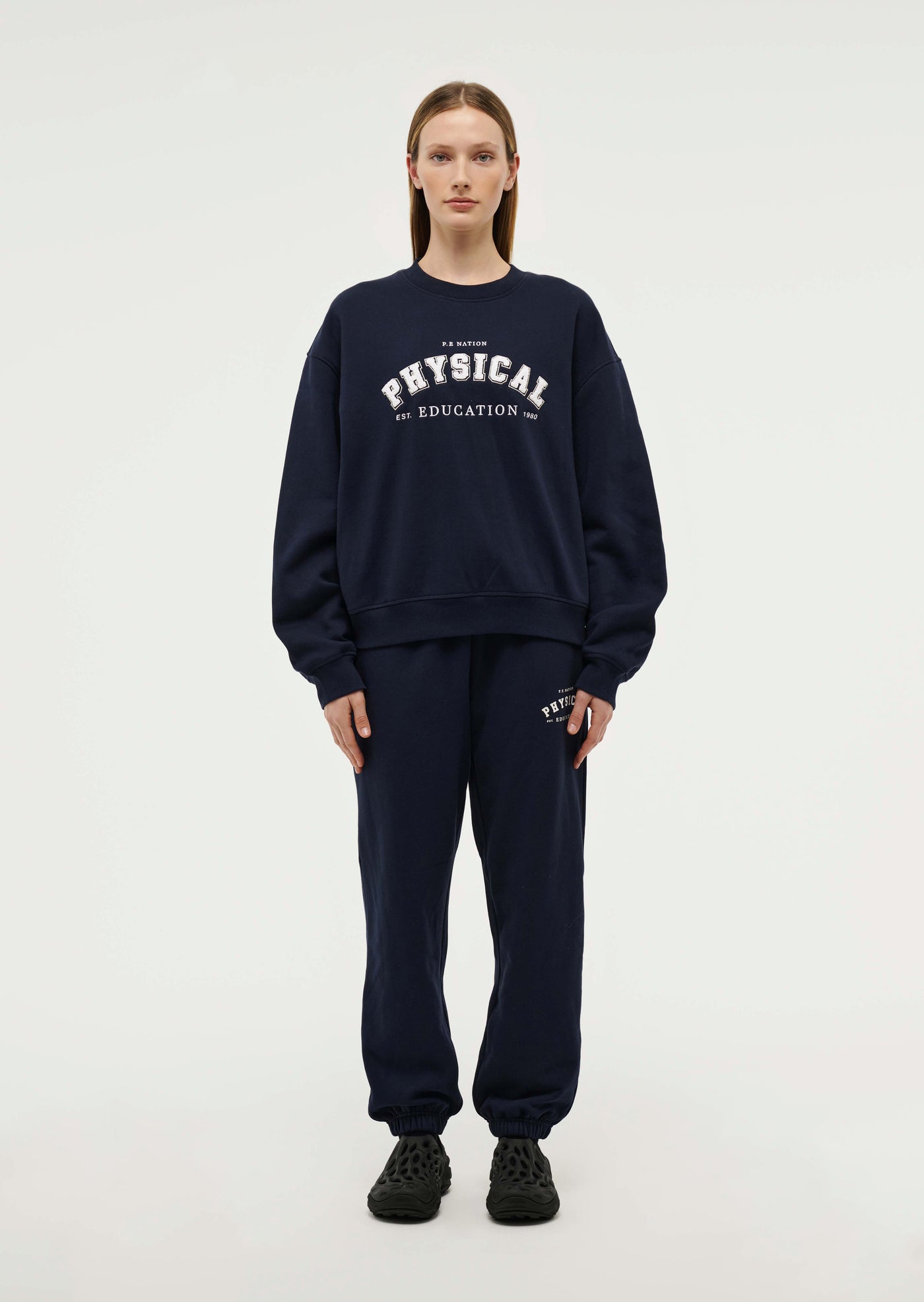 PHYSICAL TRACKPANT IN DARK NAVY