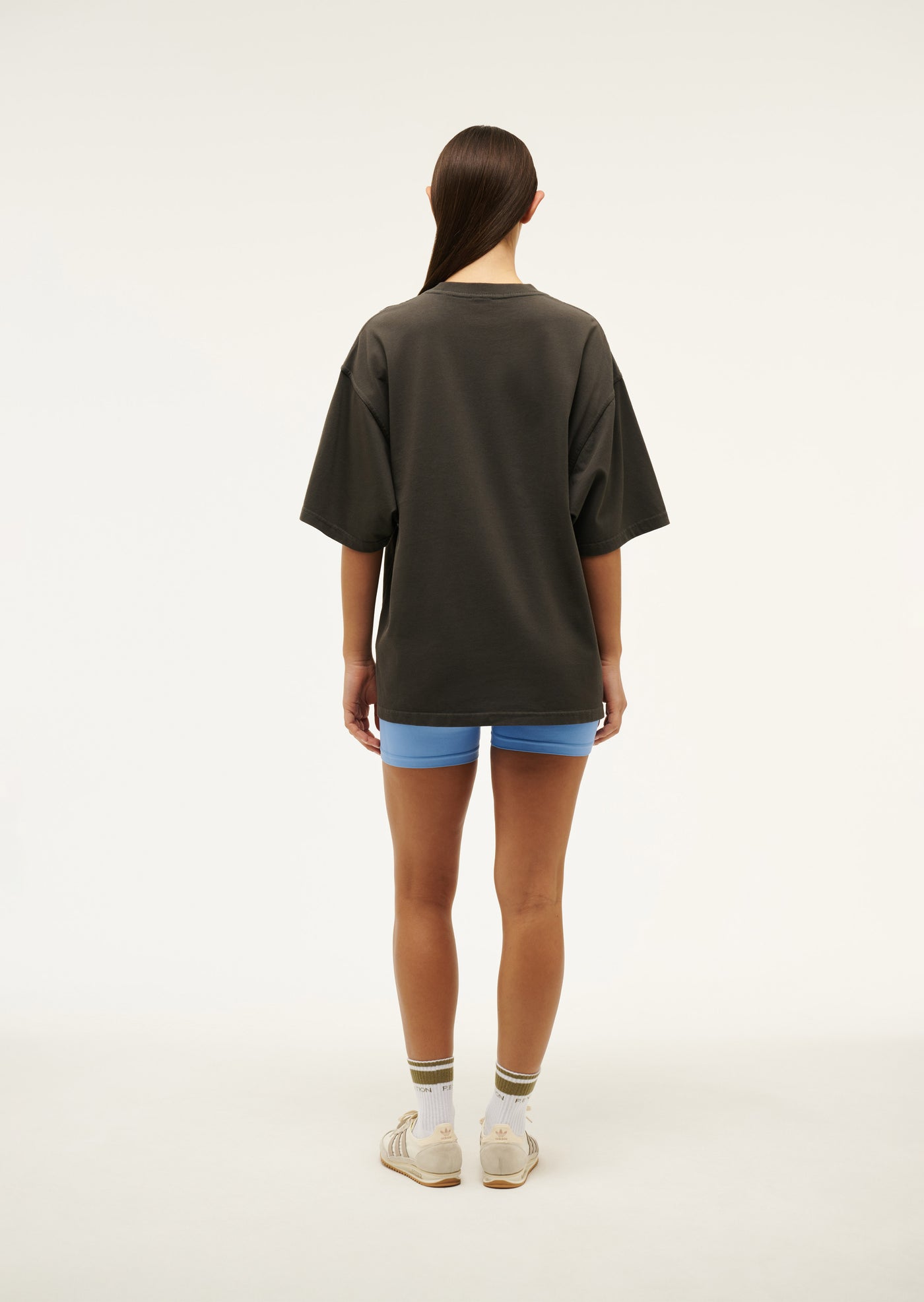 PHYSICAL OVERSIZED TEE IN WASHED BLACK