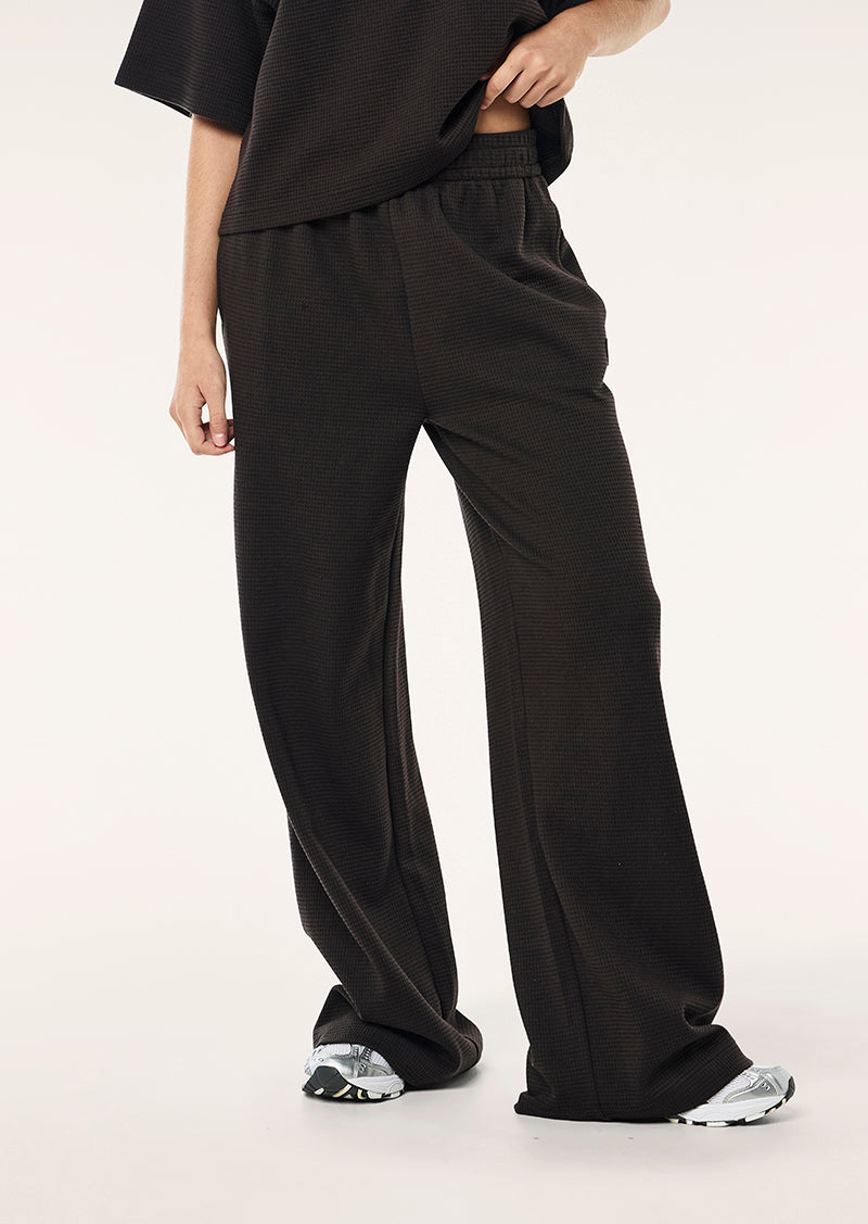 PRINTEMPS TRACKPANT IN LICORICE