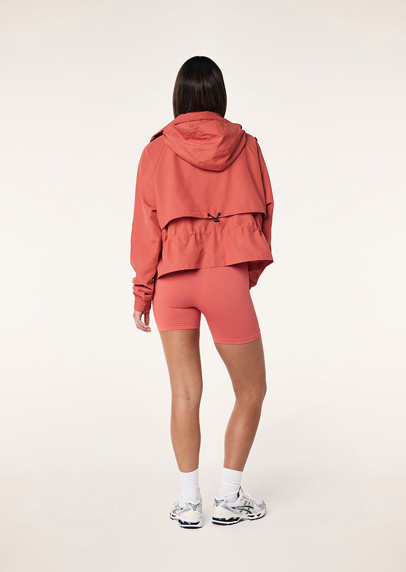 SHELTER JACKET IN BRICK RED