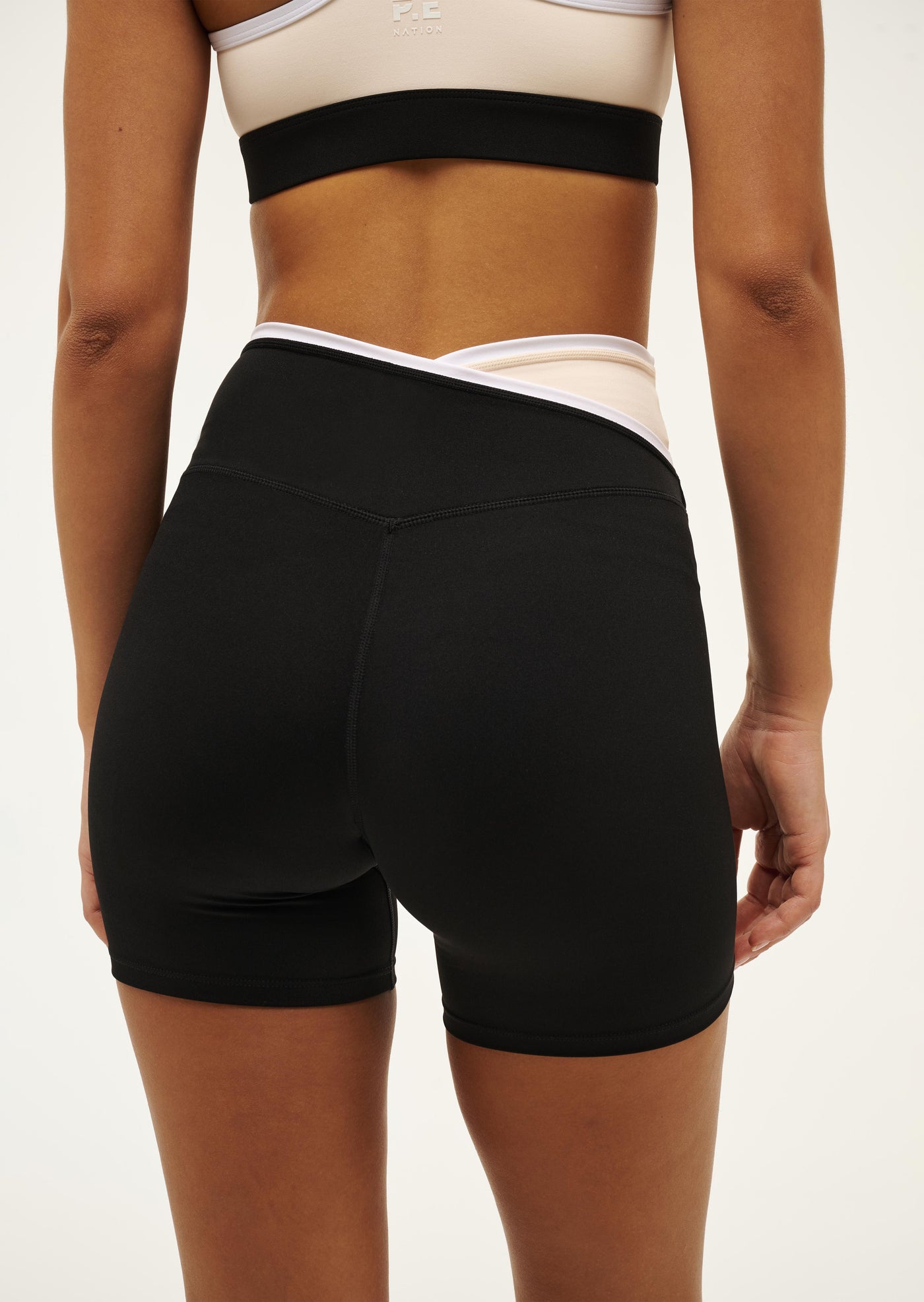 STATUS 5" BIKE SHORT IN BLACK