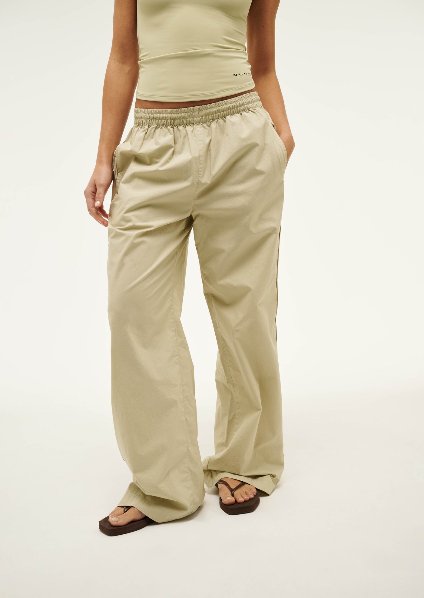 WAVEFORM PANT IN OVERCAST